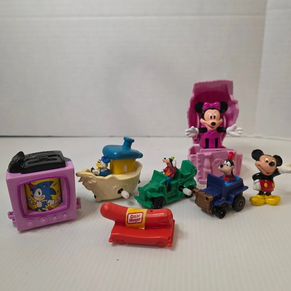 Mixed Vintage Character Toy Lot Disney McDonalds‎ Sonic